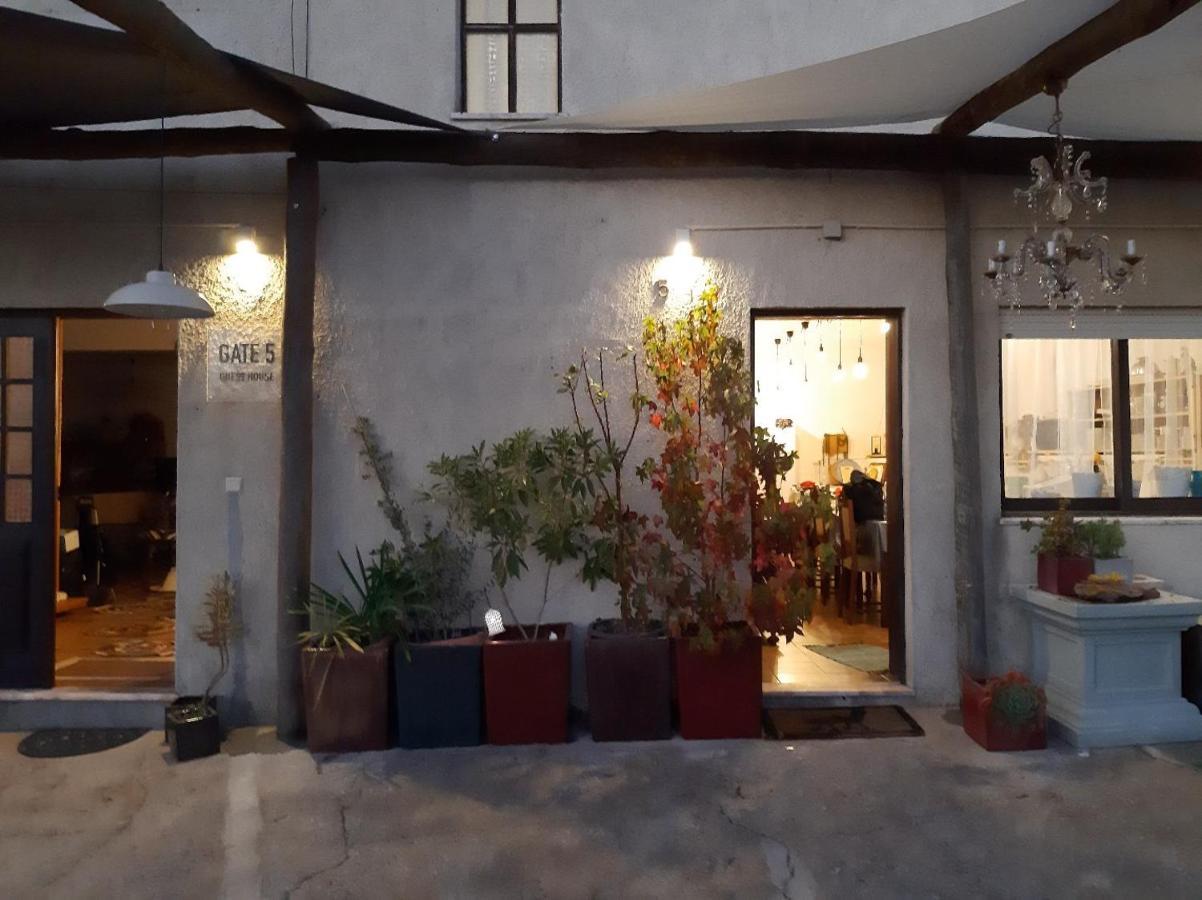 Guesthouse Gate5 Anadia Exterior photo